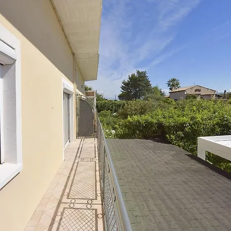 ヴィラ Family House With Swimming Pool & Sea View