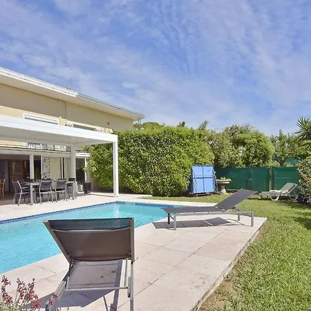 Family House With Swimming Pool & Sea View アンティーブ
